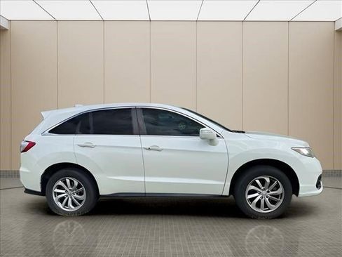 Used 2017 Acura RDX AWD image 17