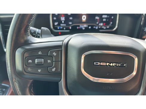 Used 2022 GMC Sierra 1500 Denali Ultimate AWD/4WD image 24