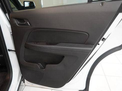 Used 2016 Chevrolet Equinox LT w/ Convenience Package FWD image 28