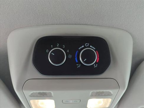 Used 2022 Ford Transit 350 XLT image 20