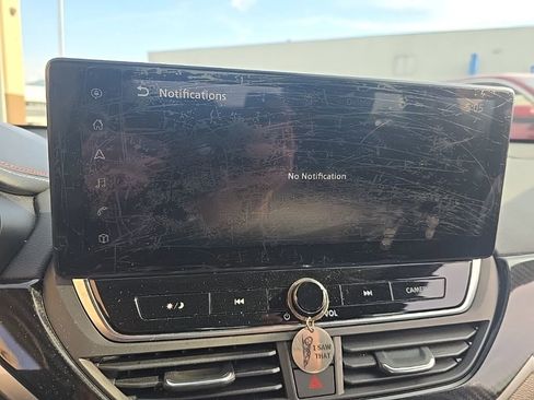 Used 2023 Nissan Altima 2.5 SR w/ SR Premium Package image 9