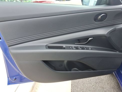 Used 2026 Hyundai Elantra Sport FWD image 22