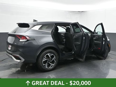 Used 2024 Kia Sportage LX image 56