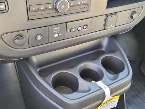New 2025 Chevrolet Express 2500 Work Van image 19