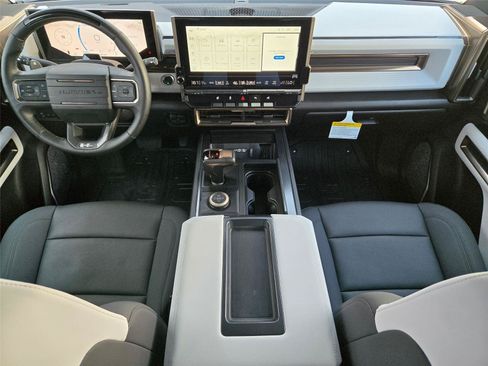 Used 2025 GMC Hummer EV 3X AWD/4WD image 13