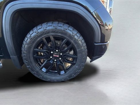 Used 2020 GMC Sierra 1500 Elevation w/ Elevation Value Package image 20