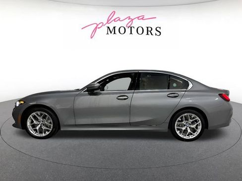 Used 2025 BMW 330i xDrive Sedan w/ Premium Package AWD/4WD image 8