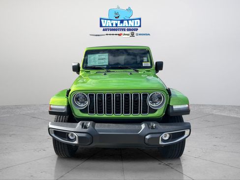 New 2026 Jeep Wrangler Sahara image 8