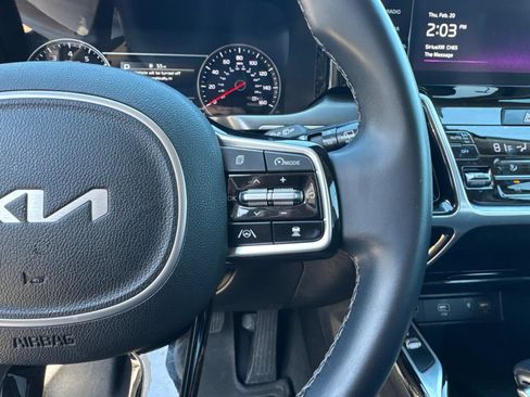 Used 2022 Kia Sorento SX image 22