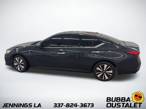 Used 2019 Nissan Altima 2.5 SL FWD image 8