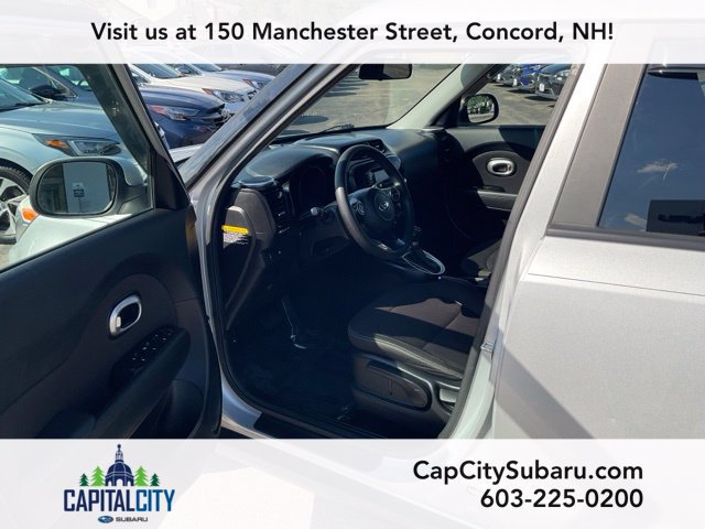 Used 2016 Kia Soul FWD image 12