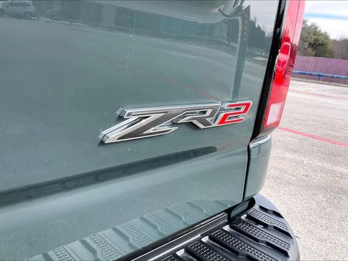Used 2026 Chevrolet Silverado 2500 ZR2 image 10