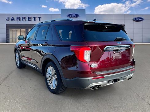 Used 2022 Ford Explorer King Ranch w/ Class IV Trailer Tow Package RWD image 3