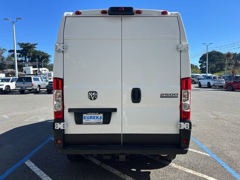 New 2026 RAM ProMaster 2500 w/ Convenience Group image 6