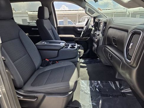 Used 2021 Chevrolet Silverado 1500 LT RWD image 19