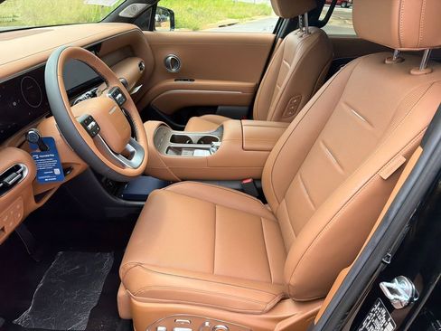 New 2026 Hyundai Palisade Calligraphy FWD image 10