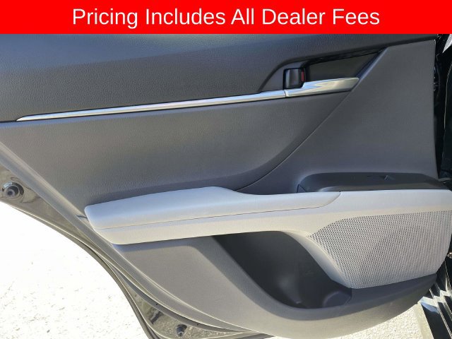 Used 2021 Toyota Camry LE FWD image 16