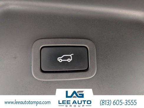 Used 2015 Land Rover Range Rover Long Wheelbase Supercharged image 13