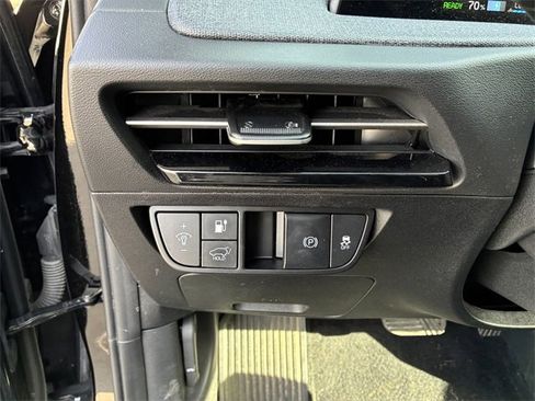 Used 2022 Kia EV6 Wind w/ Wind Technology Package image 21