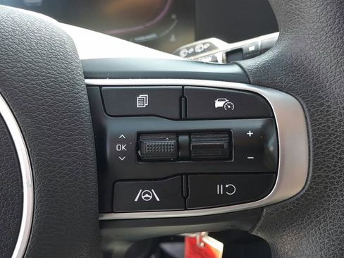 Used 2024 Kia Sportage LX FWD image 22