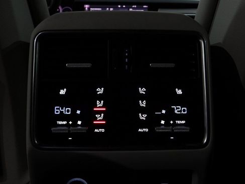 Used 2021 Porsche Cayenne GTS image 75