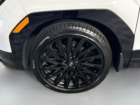 Used 2025 Hyundai Santa Fe Calligraphy AWD/4WD image 4