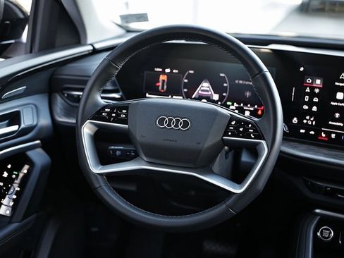 Certified 2025 Audi Q5 Premium Plus w/ Premium Plus image 27