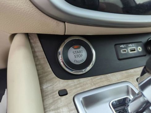Certified 2021 Nissan Murano SV FWD image 47