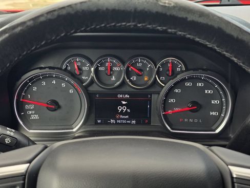Used 2019 Chevrolet Silverado 1500 LT Trail Boss AWD/4WD image 18
