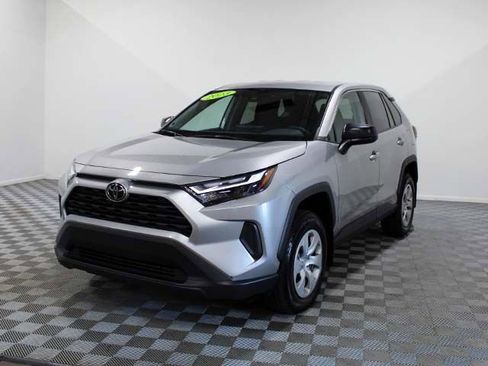 Used 2023 Toyota RAV4 LE FWD image 2