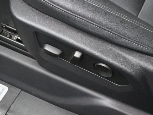 Used 2023 GMC Sierra 1500 SLT image 20