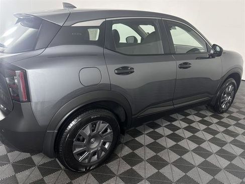 New 2025 Nissan Kicks SR image 4