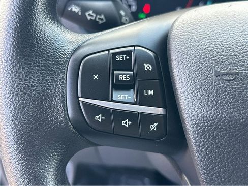 Used 2023 Ford Transit 350 XLT image 22