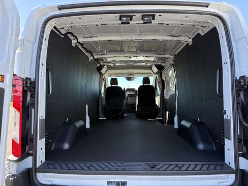 New 2026 Ford Transit 250 Low Roof w/ Load Area Protection Package RWD image 12
