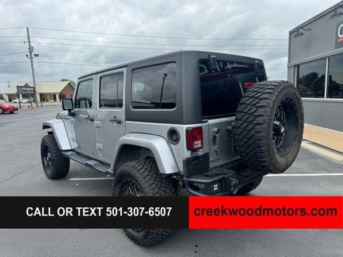 Used 2013 Jeep Wrangler Unlimited Sahara w/ Connectivity Group image 3