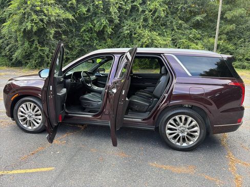 Used 2020 Hyundai Palisade Limited FWD image 25