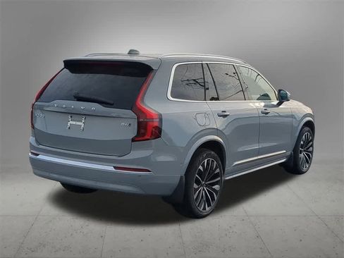 New 2026 Volvo XC90 B6 Plus w/ Protection Package Premier image 6