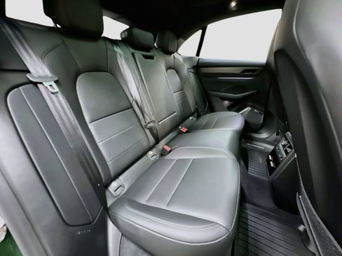 Certified 2026 Porsche Macan Turbo Electric AWD/4WD image 29