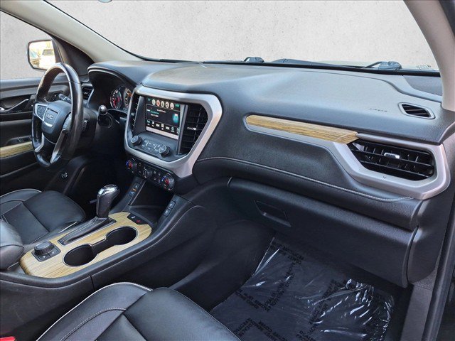 Used 2019 GMC Acadia Denali w/ Technology Package FWD image 24