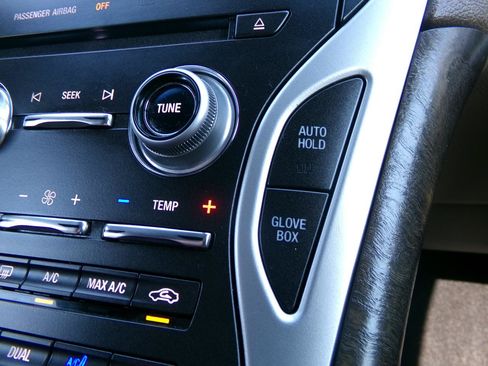 Used 2016 Lincoln MKX Reserve w/ Equipment Group 102A AWD/4WD image 28