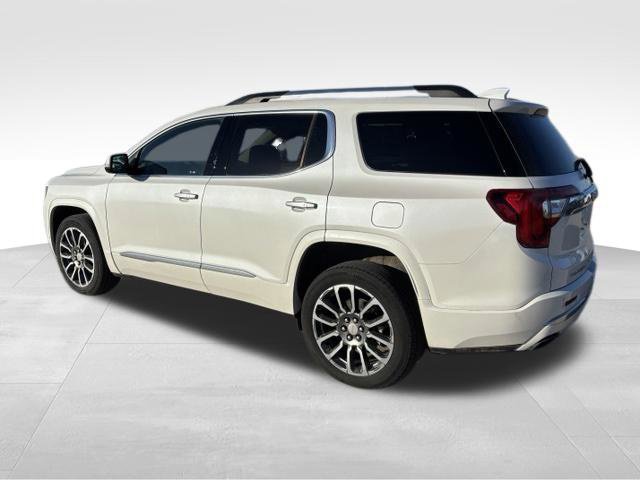 Certified 2020 GMC Acadia Denali w/ Technology Package AWD/4WD image 3