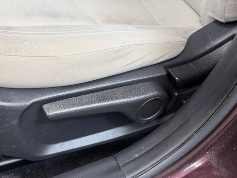 Used 2015 Kia Optima LX FWD image 14