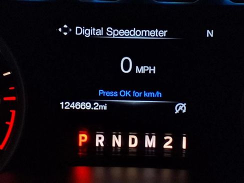 Used 2017 Ford F150 XLT w/ Equipment Group 302A Luxury AWD/4WD image 24