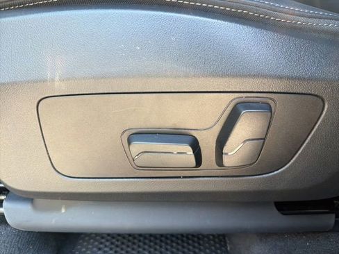 Used 2024 BMW X1 xDrive28i w/ Technology Package AWD/4WD image 11