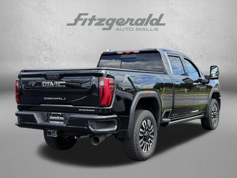 Used 2025 GMC Sierra 2500 Denali Ultimate AWD/4WD image 9