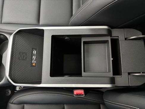 New 2026 GMC Terrain Elevation w/ Elevation Premium Package image 30