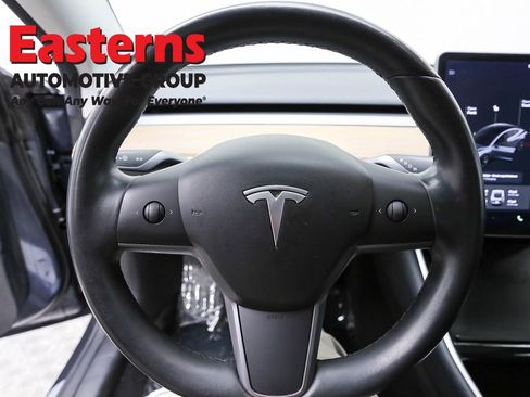 Used 2019 Tesla Model 3 Long Range image 10