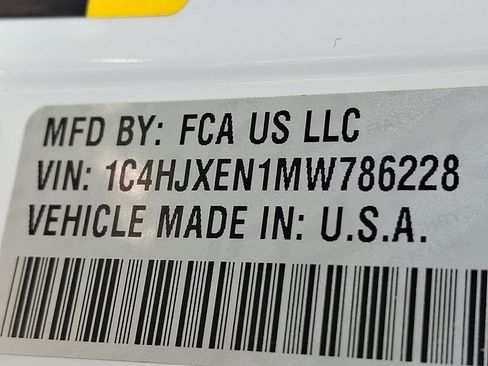 Certified 2021 Jeep Wrangler Unlimited Sahara image 28