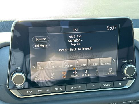 New 2026 Nissan Rogue SV AWD/4WD image 18