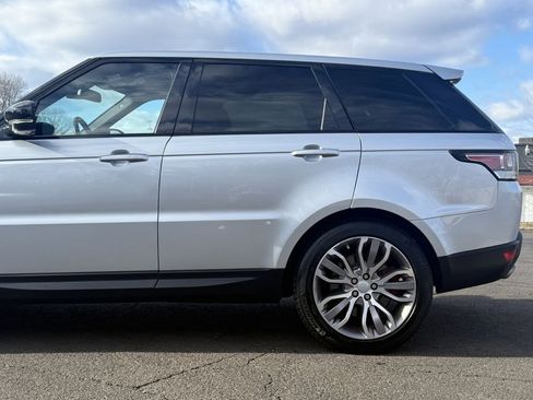 Used 2016 Land Rover Range Rover Sport Supercharged image 6